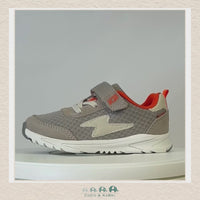 Stride Rite Shoe rotating 360 degrees