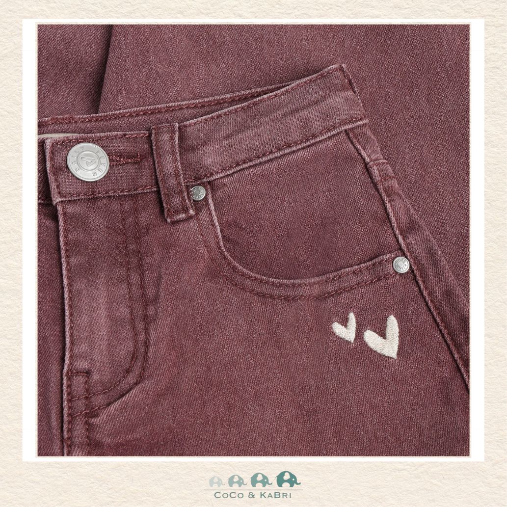 Close-up detail of the Daily7 Barrel Fit Jeans highlighting the durable brown denim texture, reinforced stitching, and quality hardware