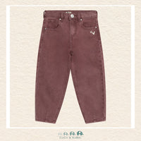 Front view of the Daily7 Girl's Barrel Fit Denim Jeans in a rich chocolate brown featuring a trendy curved leg silhouette and a comfortable high-rise waist
