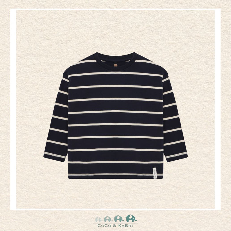 Front view of the En Fant Boys' Oversize Sweatshirt featuring a bold horizontal stripe pattern and a modern, relaxed silhouette