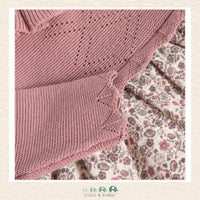 Detailed close-up of the 100% cotton-knit fabric highlighting the breathable weave and the gentle, hypoallergenic surface ideal for sensitive skin