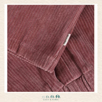 Close-up detail of the Minymo velour material showcasing the ultra-soft, shimmering texture and high-quality stitching on the cuffs