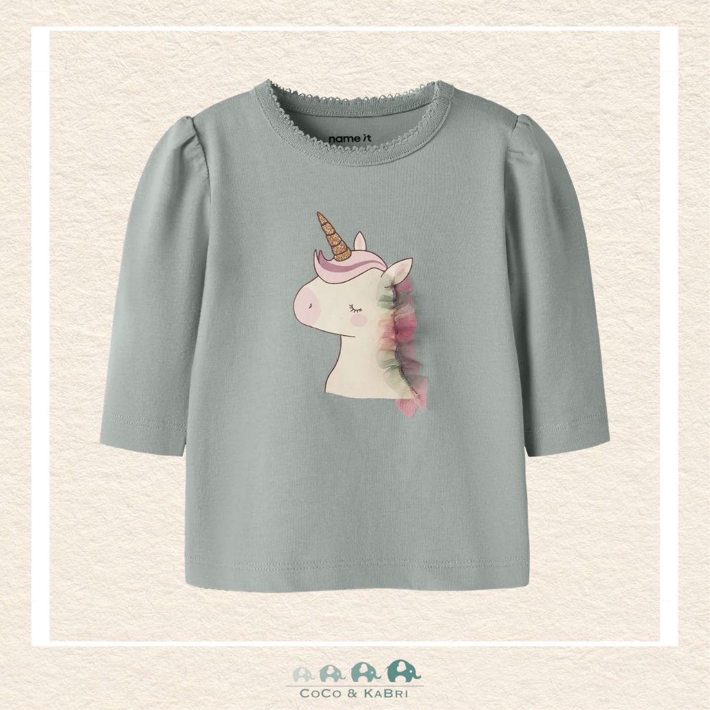 Front view of the Name It Girls' Pink Sweatshirt featuring a whimsical unicorn graphic and a cozy, soft-touch crew neckline