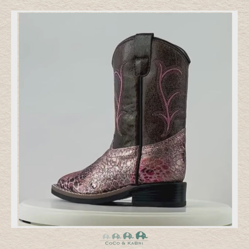 Cowboy Boot rotating 360 degrees