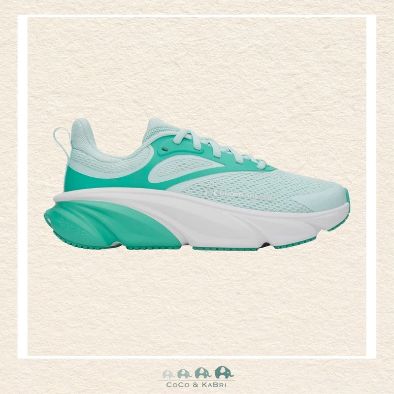 Side profile of the Mint Rogue trainers highlighting the dual-layered Charged Cushioning® midsole designed for the ultimate blend of comfort and explosive energy return | Canada