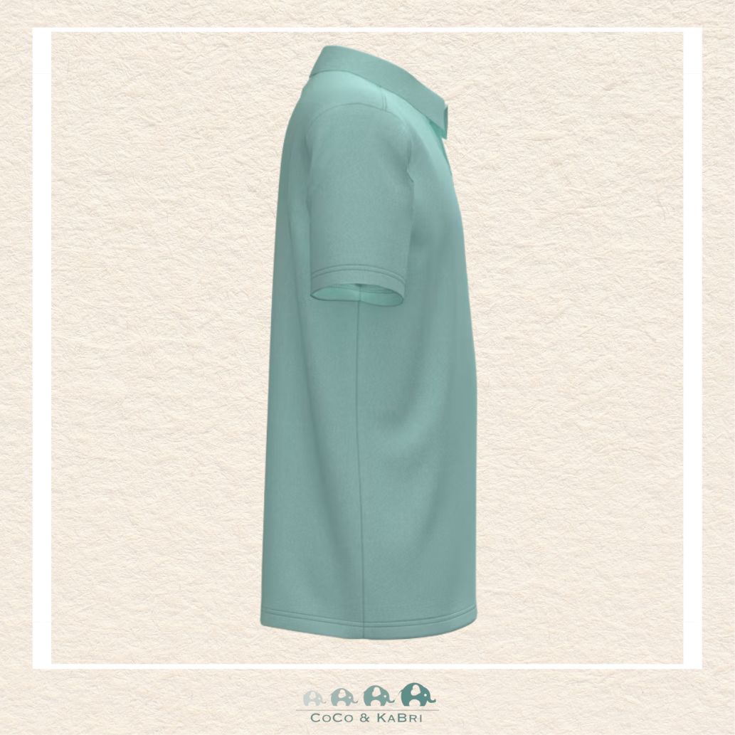 Side profile of the boys' Matchplay polo demonstrating the flexible sleeve fit and the moisture-wicking, quick-dry material perfect for all-day summer comfort | Canada