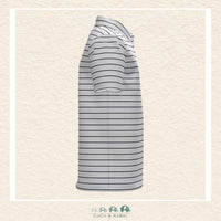 Side profile of the boys' Matchplay Stripe polo demonstrating the flexible fit and the moisture-wicking, quick-dry material perfect for school or the golf course | Canada