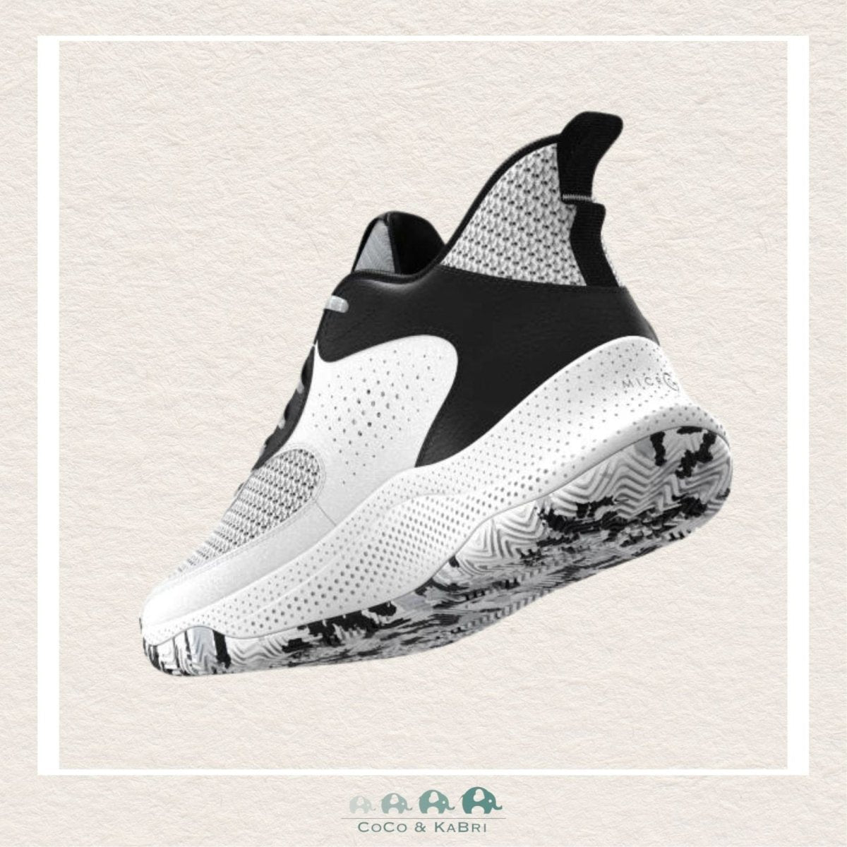 Under Armour Youth Boy's GS CURRY 3Z 24 White Basketball Shoes (R